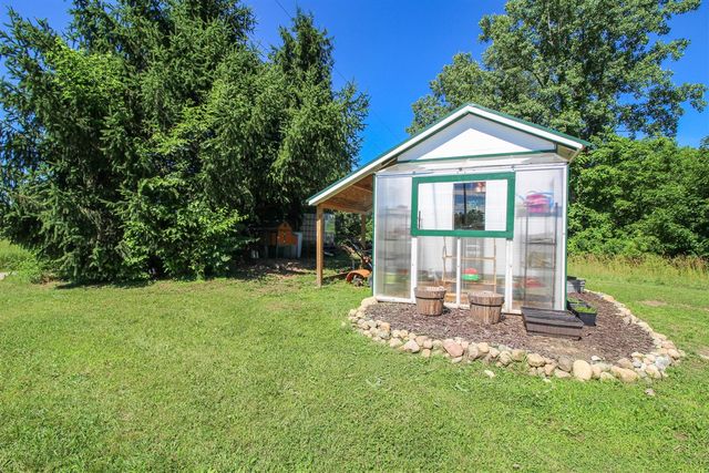60061 Shafer Brothers Road, Three Rivers, MI 49093