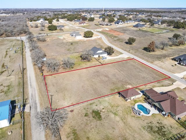 209 Maverick Court, Granbury, TX 76049