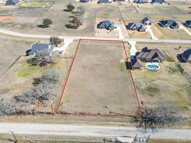 209 Maverick Court, Granbury, TX 76049