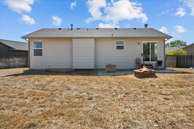 1826 N Nickelton Ct, Wichita, KS 67235
