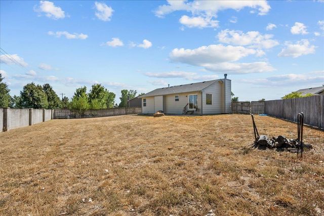 1826 N Nickelton Ct, Wichita, KS 67235