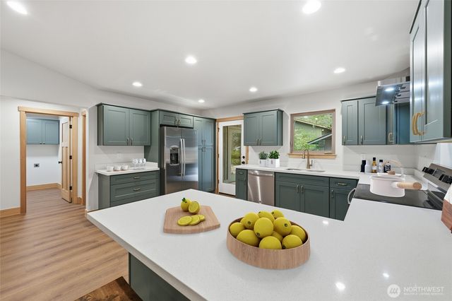 11408 Laurel Place, Anderson Island, WA 98303