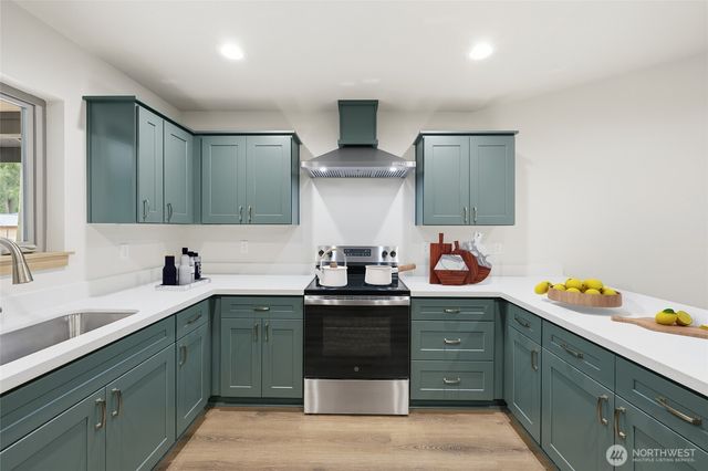 11408 Laurel Place, Anderson Island, WA 98303