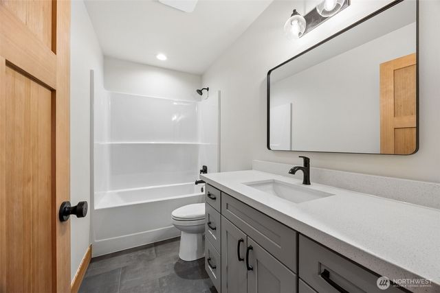 11408 Laurel Place, Anderson Island, WA 98303