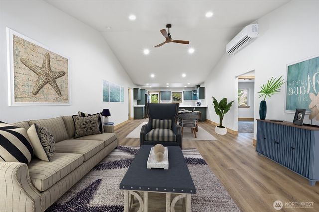 11408 Laurel Place, Anderson Island, WA 98303