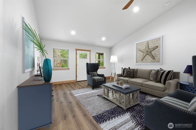 11408 Laurel Place, Anderson Island, WA 98303