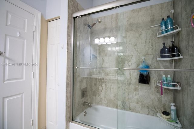 2607 SW 99th Way, Miramar, FL 33025