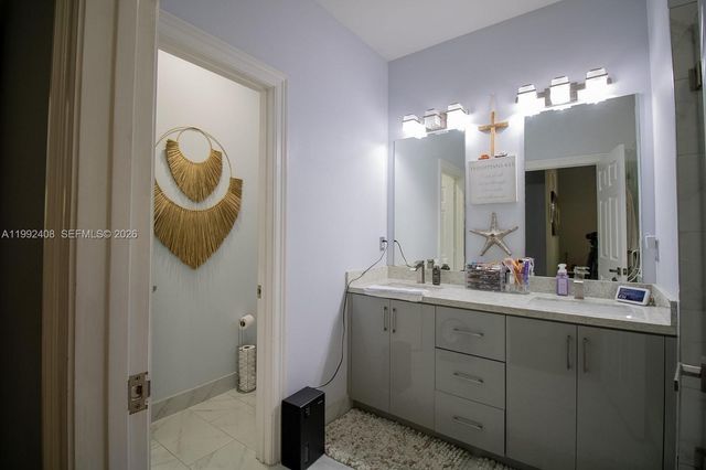 2607 SW 99th Way, Miramar, FL 33025