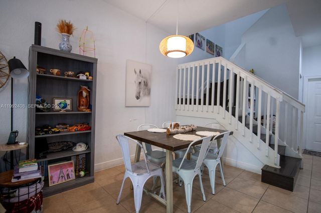 2607 SW 99th Way, Miramar, FL 33025