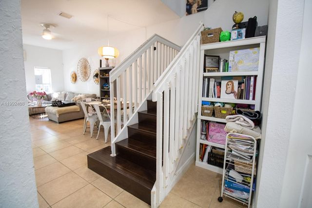 2607 SW 99th Way, Miramar, FL 33025