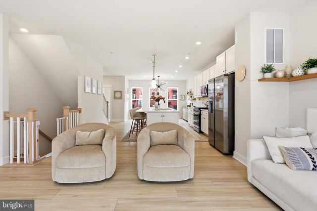 22810 TAWNY PINE SQ, Ashburn, VA 20148