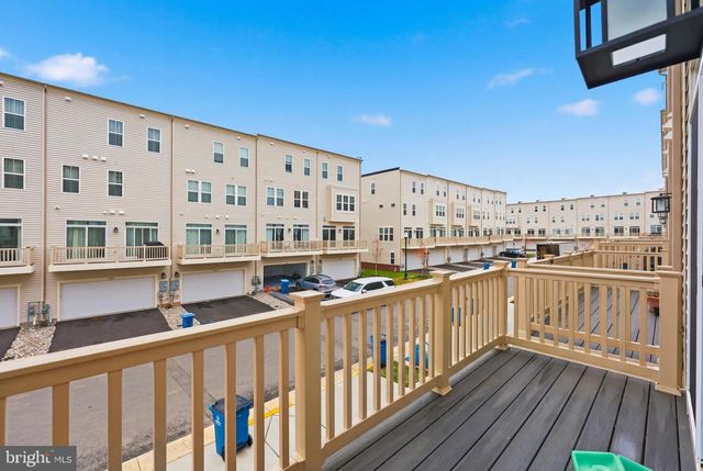 22810 TAWNY PINE SQ, Ashburn, VA 20148