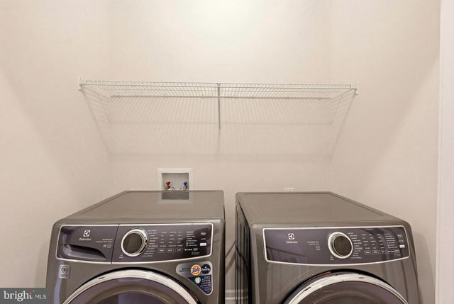 22810 TAWNY PINE SQ, Ashburn, VA 20148