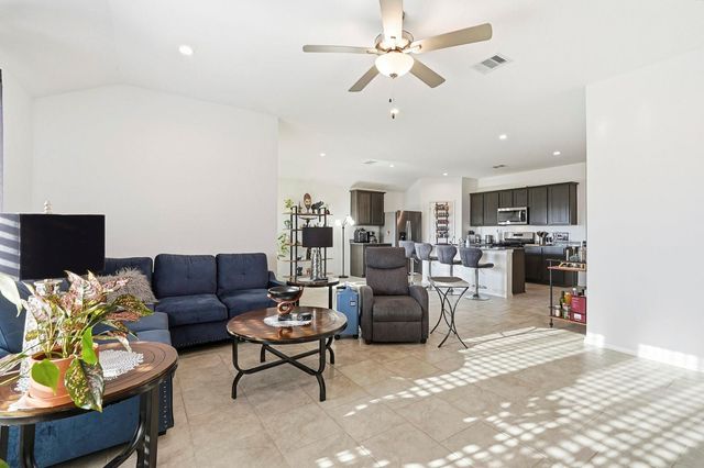 1046 Appaloosa Lane, Rosharon, TX 77583