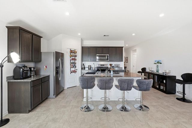 1046 Appaloosa Lane, Rosharon, TX 77583