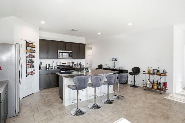 1046 Appaloosa Lane, Rosharon, TX 77583