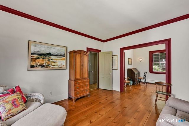 40 Ruffin Road, Woodbury, CT 06798
