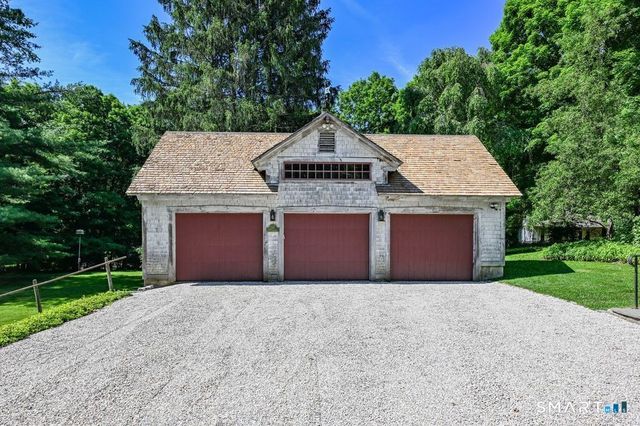 40 Ruffin Road, Woodbury, CT 06798
