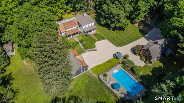 40 Ruffin Road, Woodbury, CT 06798