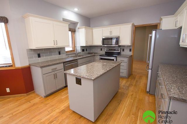 7005 Woody Creek Circle, Lincoln, NE 68516