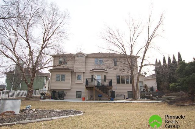 7005 Woody Creek Circle, Lincoln, NE 68516