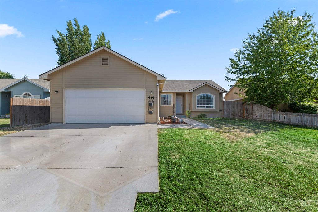 414 Walnut St, New Plymouth, ID 83655