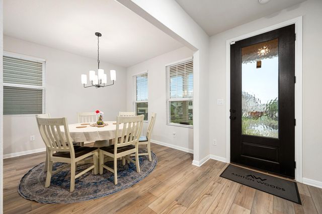 236 Travis LN, Liberty Hill, TX 78642