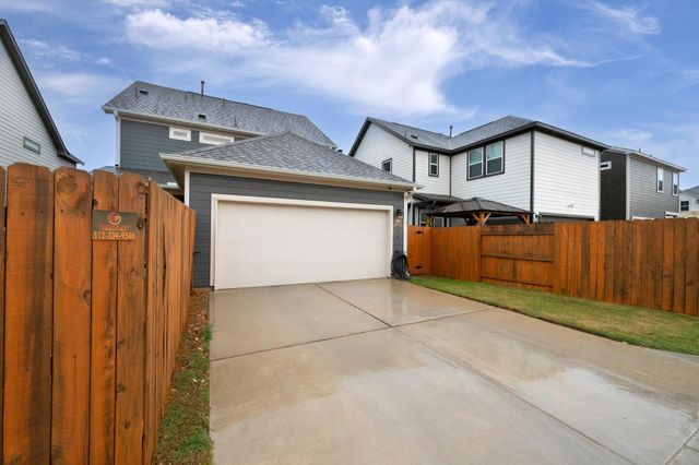 236 Travis LN, Liberty Hill, TX 78642