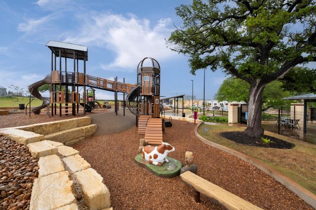 236 Travis LN, Liberty Hill, TX 78642