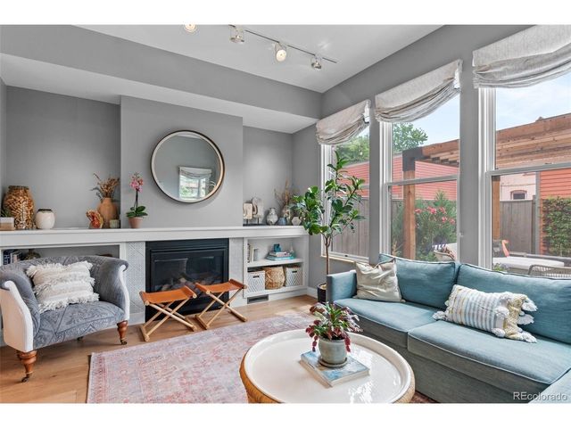 2880 Curtis St, Denver, CO 80205