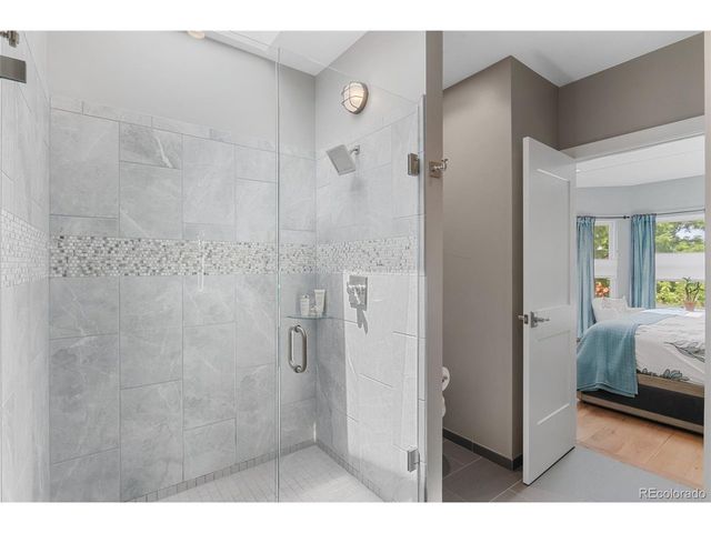 2880 Curtis St, Denver, CO 80205