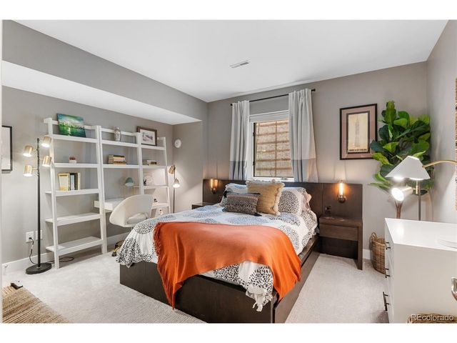 2880 Curtis St, Denver, CO 80205