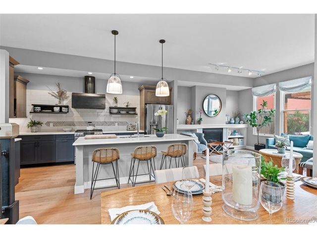 2880 Curtis St, Denver, CO 80205