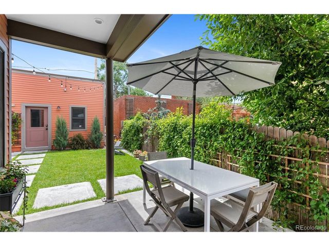 2880 Curtis St, Denver, CO 80205