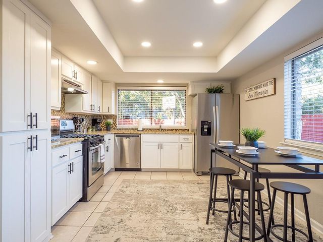 11618 Sherwood FRST, Austin, TX 78759