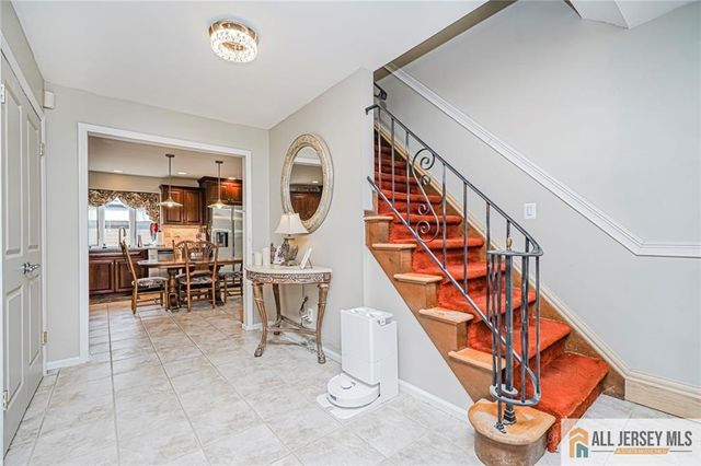 27 Woodmere Road, North Brunswick, NJ 08902