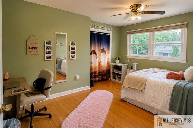 27 Woodmere Road, North Brunswick, NJ 08902