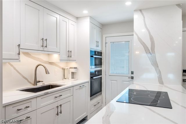 1021 3rd ST S 310, Naples, FL 34102