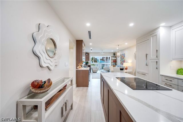 1021 3rd ST S 310, Naples, FL 34102
