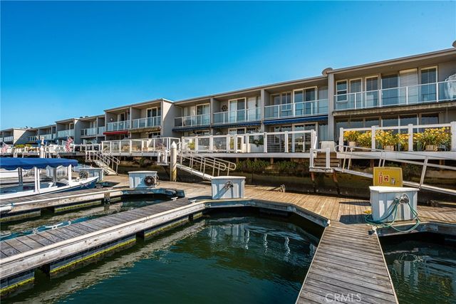 3965 Aladdin Drive, Huntington Beach, CA 92649