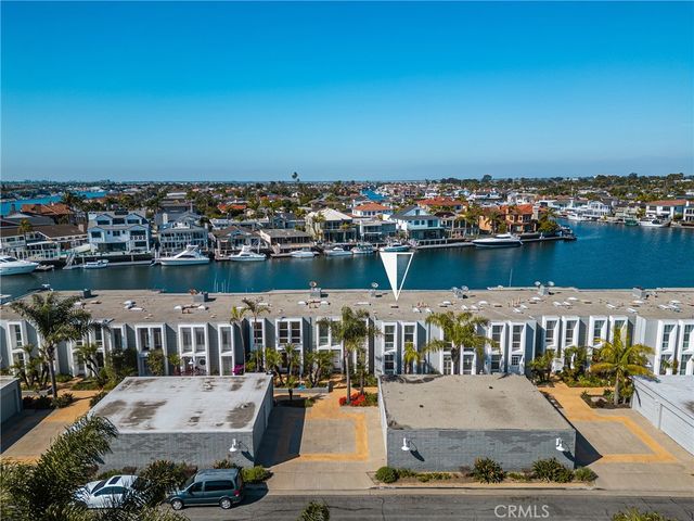 3965 Aladdin Drive, Huntington Beach, CA 92649