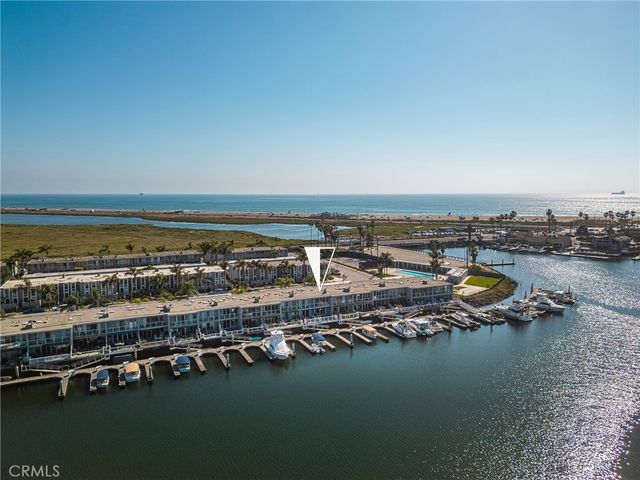 3965 Aladdin Drive, Huntington Beach, CA 92649