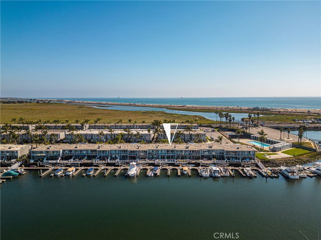 3965 Aladdin Drive, Huntington Beach, CA 92649