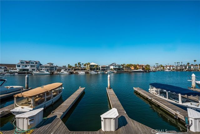 3965 Aladdin Drive, Huntington Beach, CA 92649