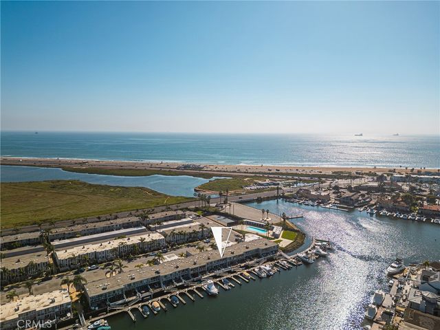 3965 Aladdin Drive, Huntington Beach, CA 92649