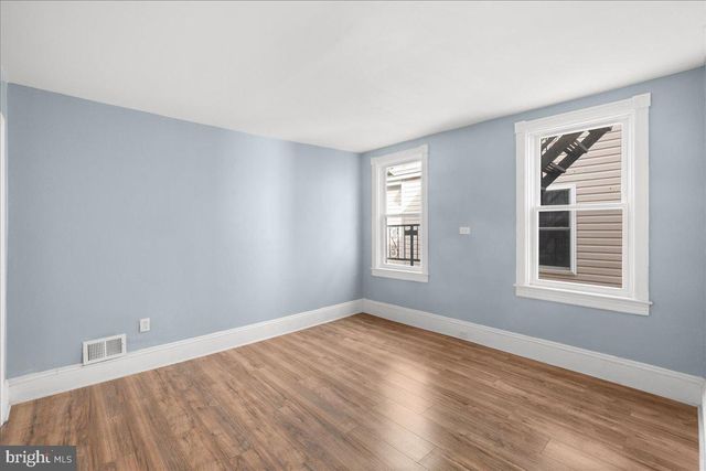919 CARTERET AVE, Trenton, NJ 08618