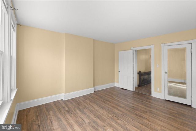 919 CARTERET AVE, Trenton, NJ 08618