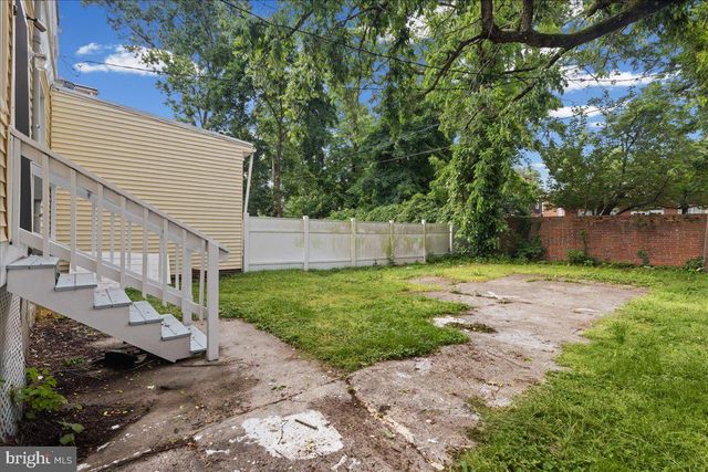 919 CARTERET AVE, Trenton, NJ 08618