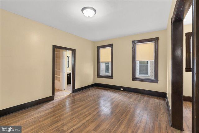 919 CARTERET AVE, Trenton, NJ 08618