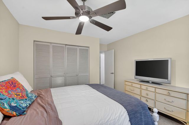 324 Orange Tree Drive 5, Atlantis, FL 33462